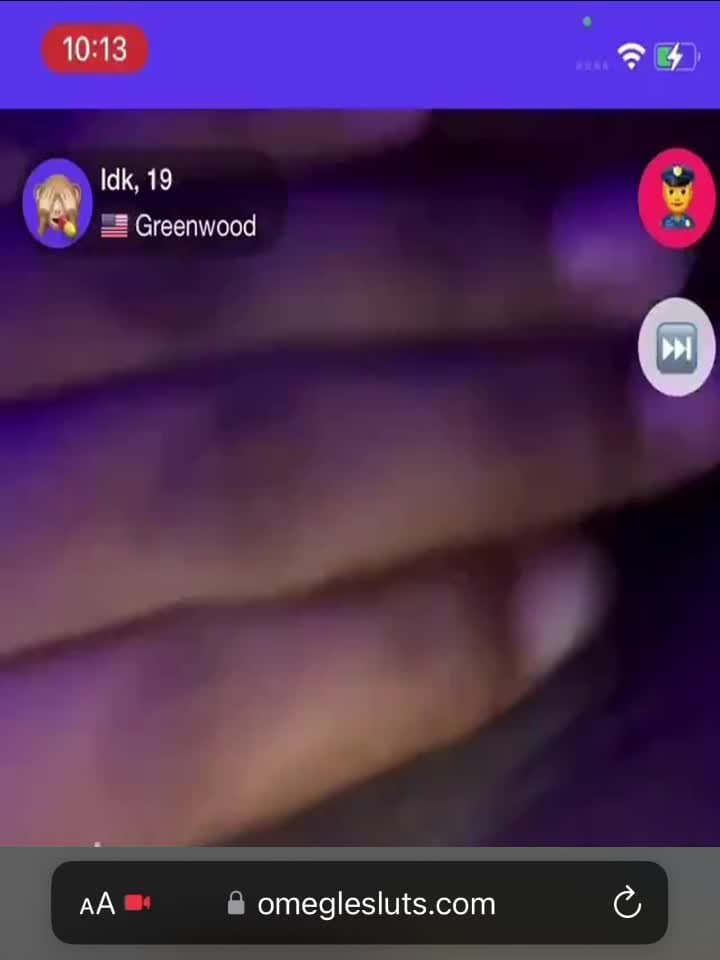 Black Girl show tits and play pussy on Omegle