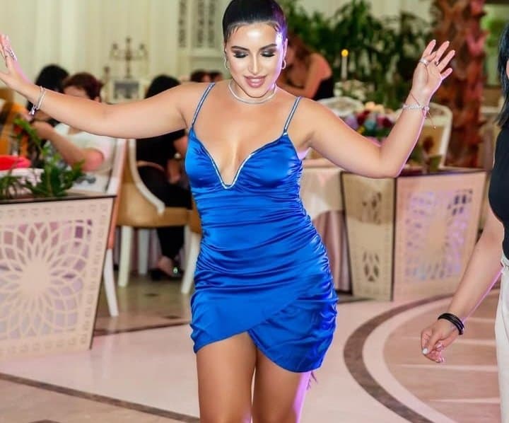 Sexy glamour feet pedicure woman