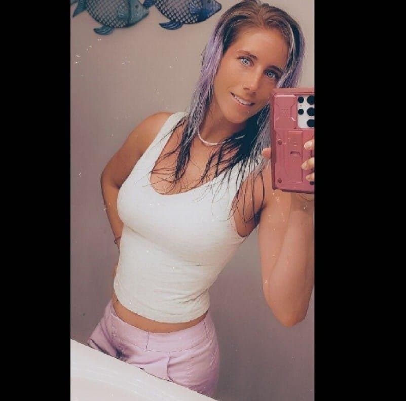 From G G W to weird hypnosis porn, Jessica’s online career didn’t exactly take off ?