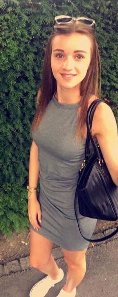 Livia mastrubate and fuck fake