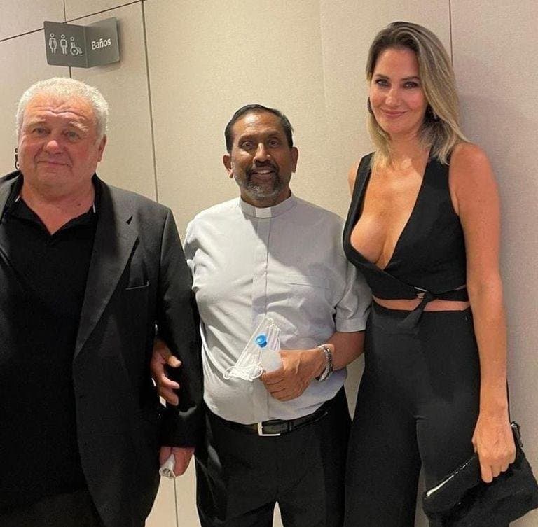 Hot deputy argentinian ex model teats out