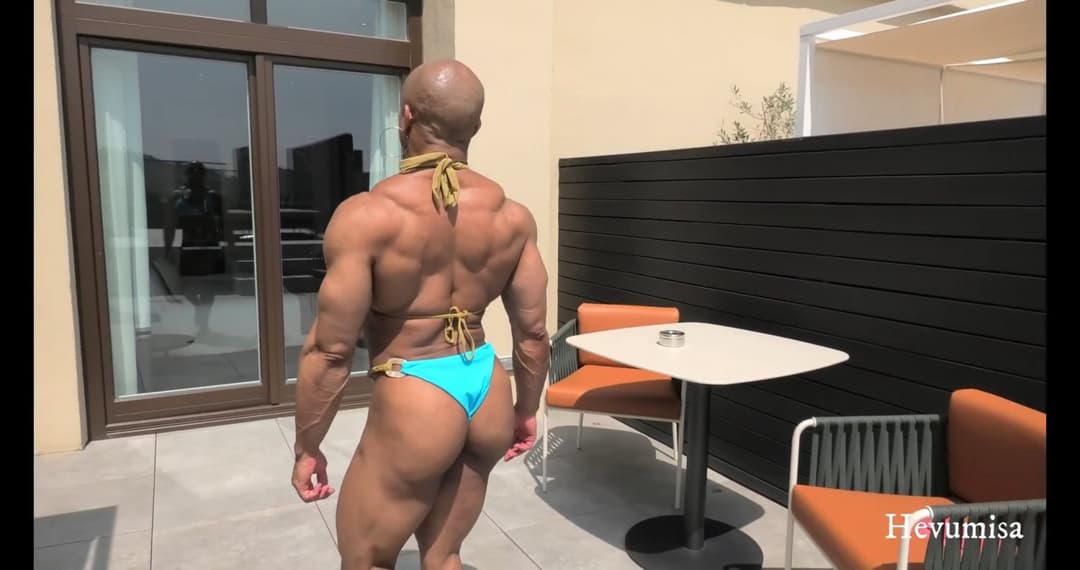 Mrs Menage, just smelling her own roided muscles gives her a powerful orgasm