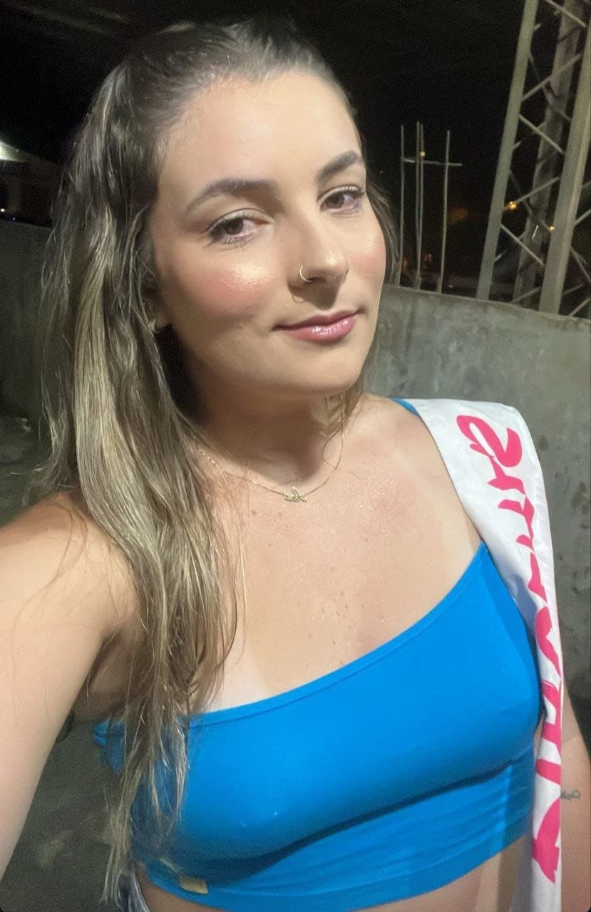 safada q seguidor explanou