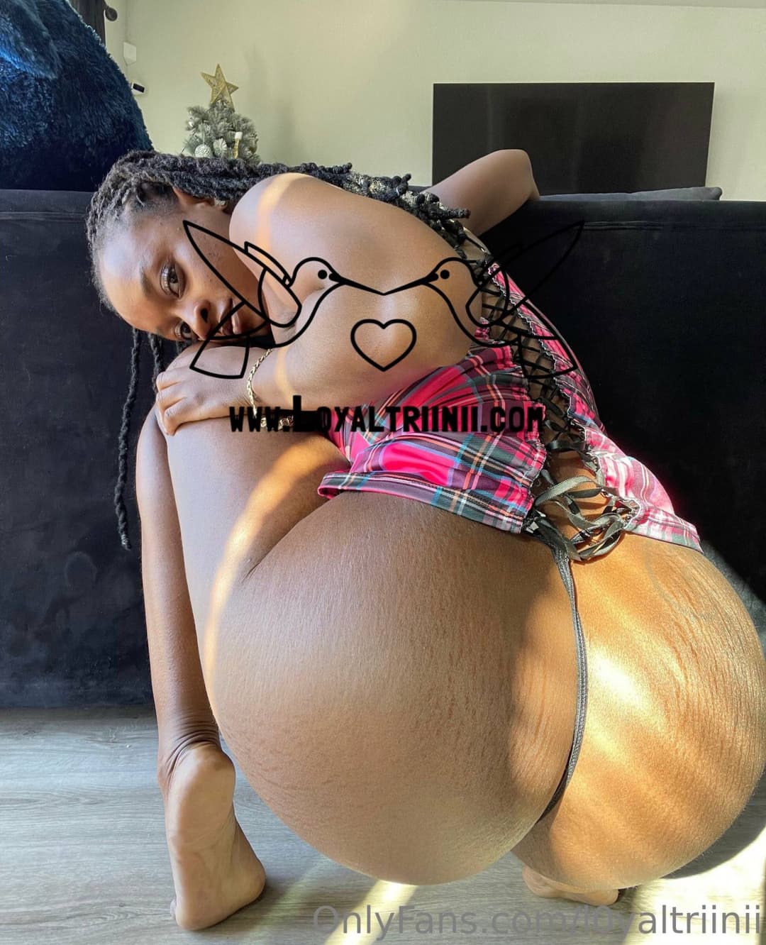 BigBooty Ebony L0yalTrn Stretched by a BBC??
