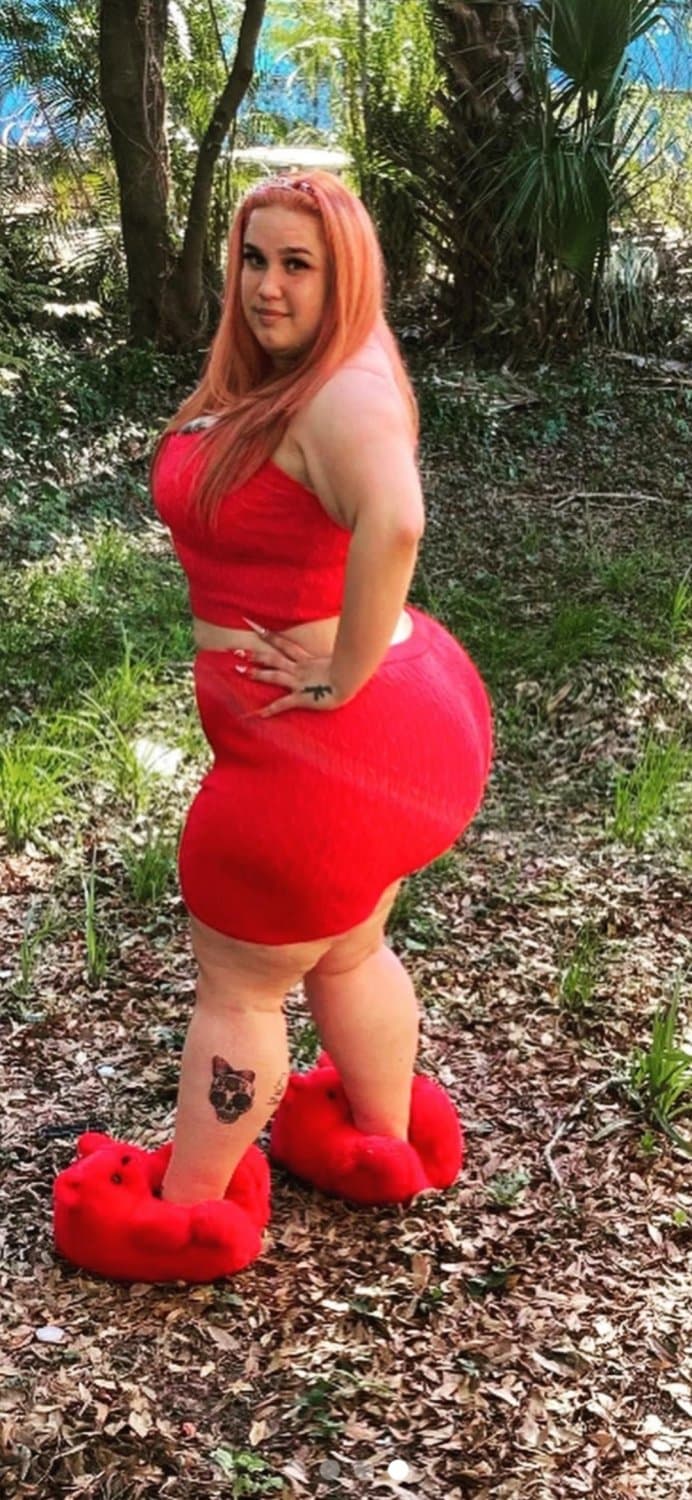 M3GA FAT A$S MaMi !!!!