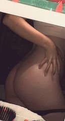 19 year old Glasgow well known prostitute will show sex tape if this does well