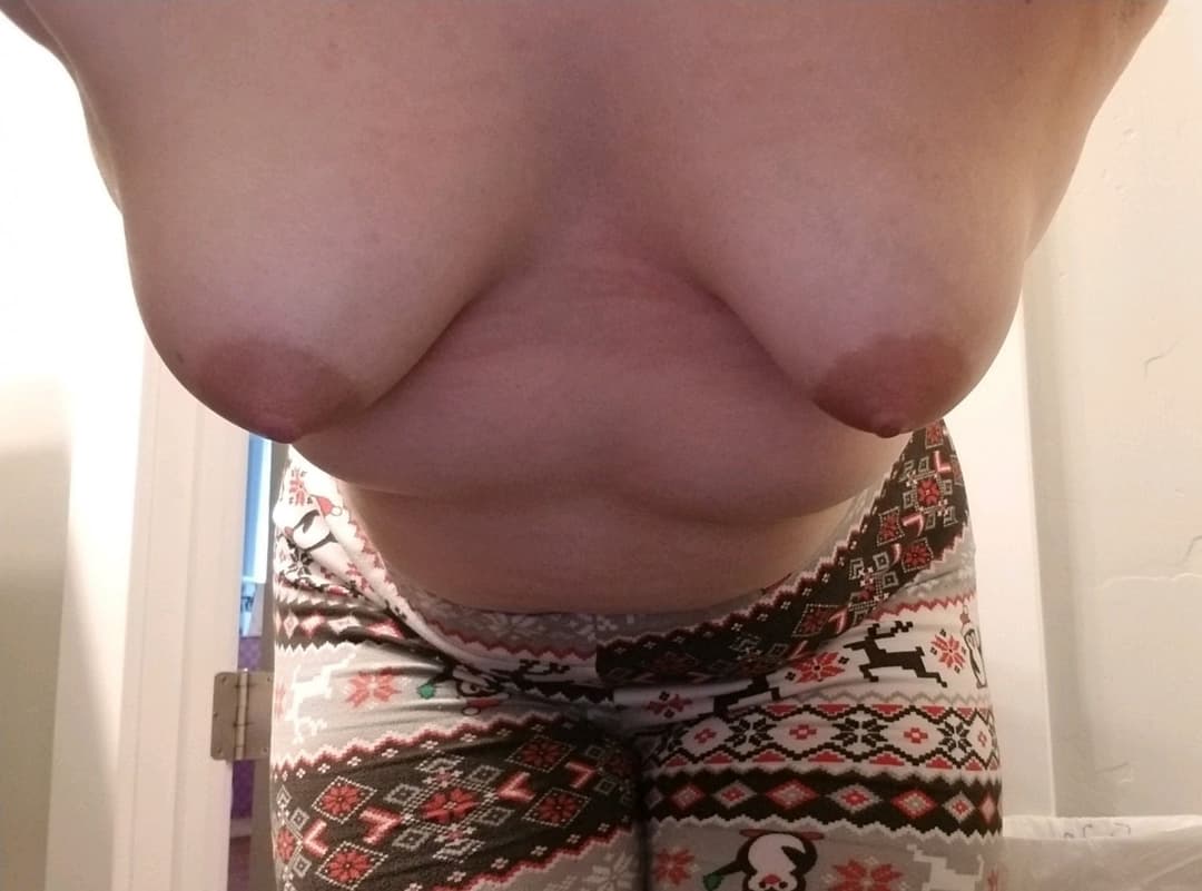 Click to view full size Merry Christmas from Anne