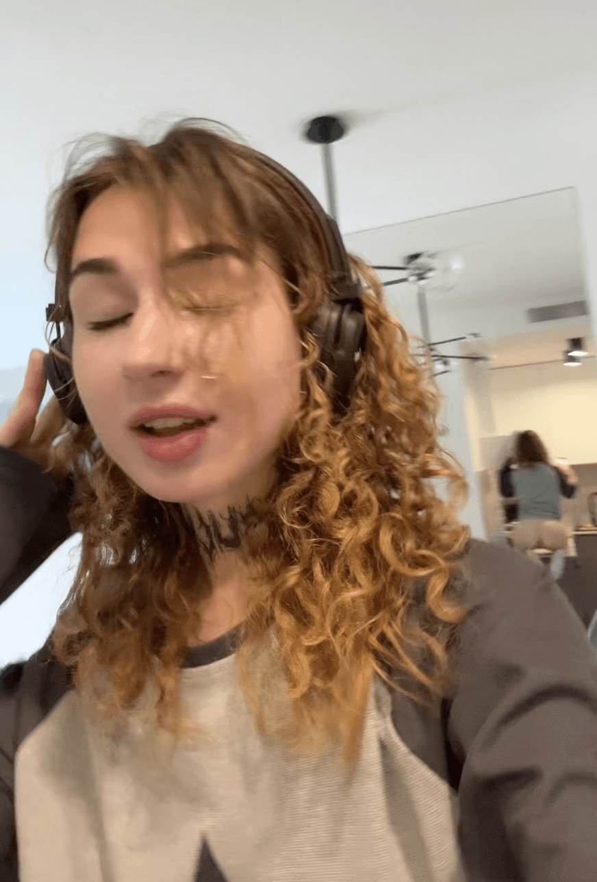 My legs and pussy would be perfect headphones