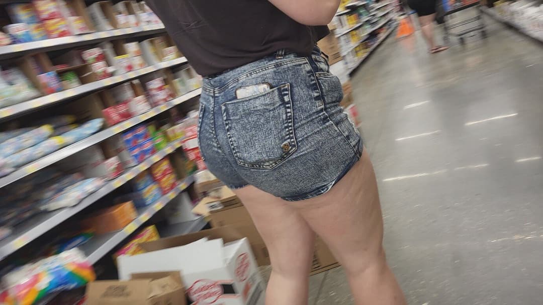 Denim shorts & Ass