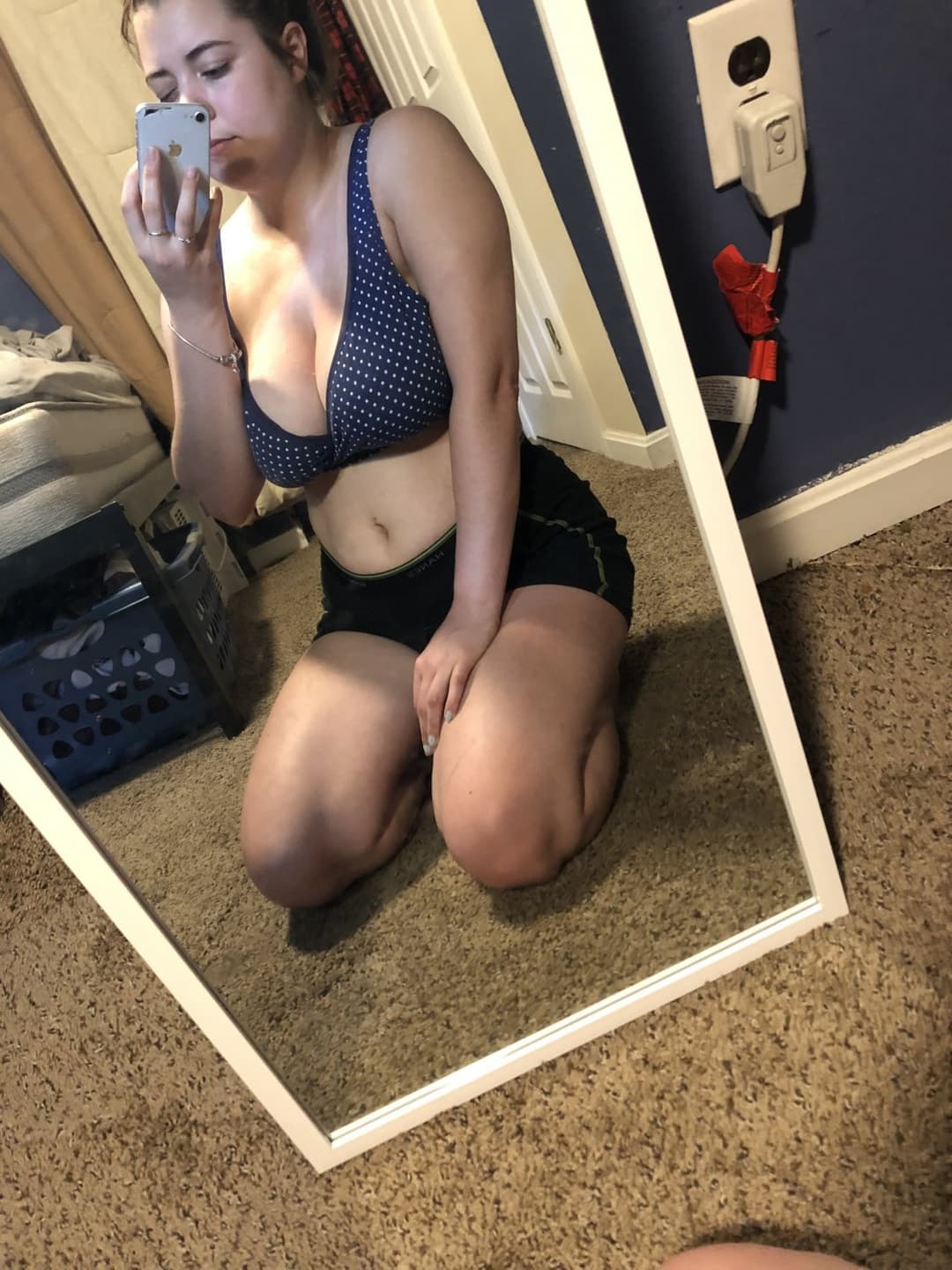 Fb dating thot Rachael