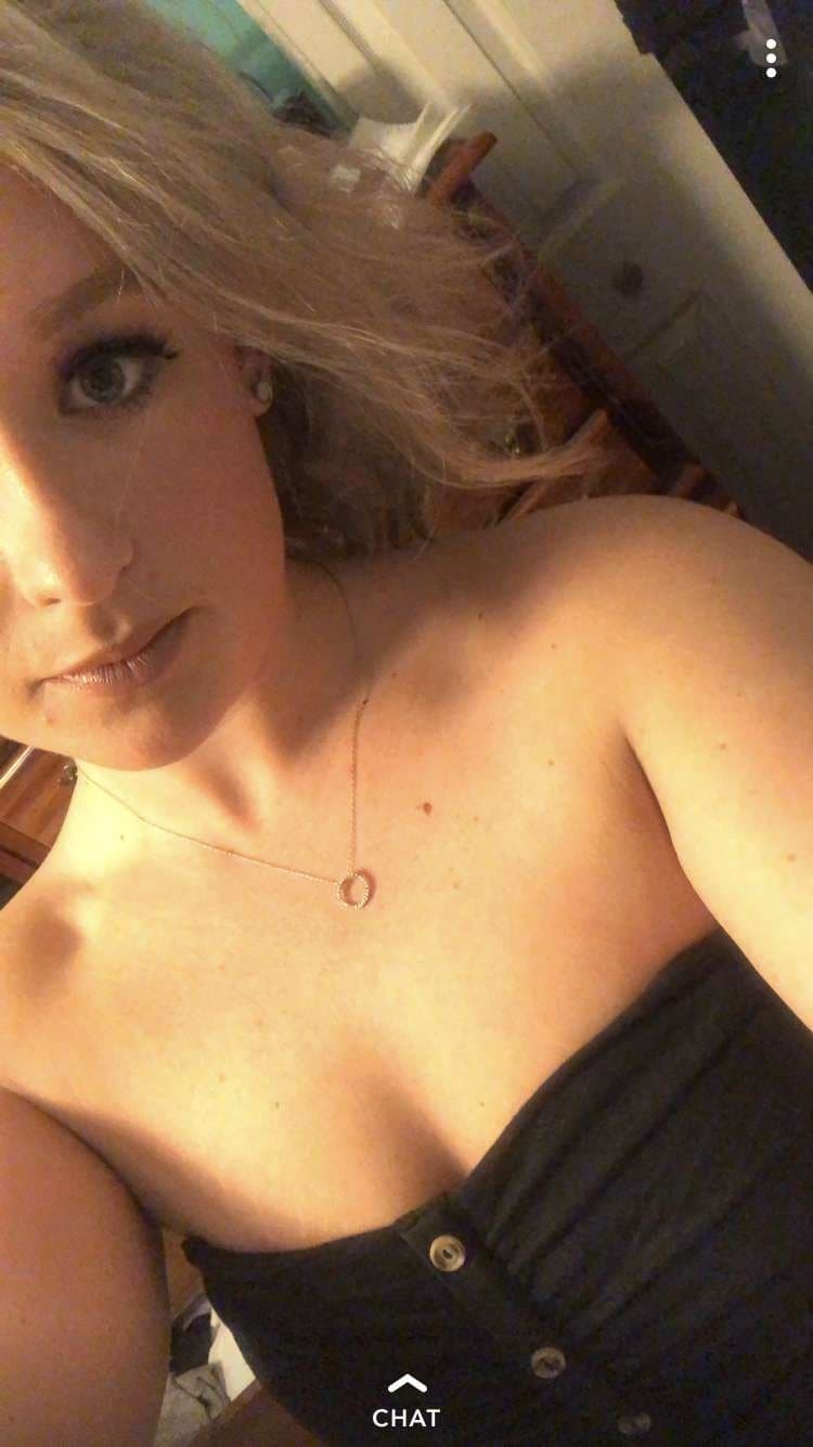 Buddy wanted his ex wife to be seen by all Jocelyn 25