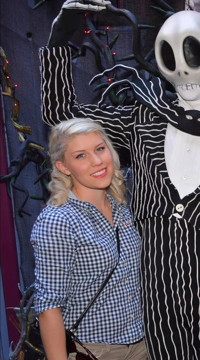 This is definitey one way to pay your way through Medical School.