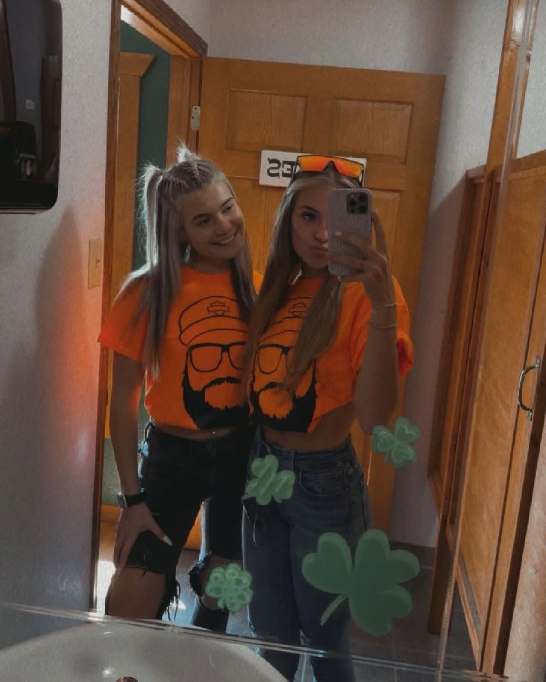 So jealous of this blonde smacking this ripped assholes hard cock on her face before sucking it good