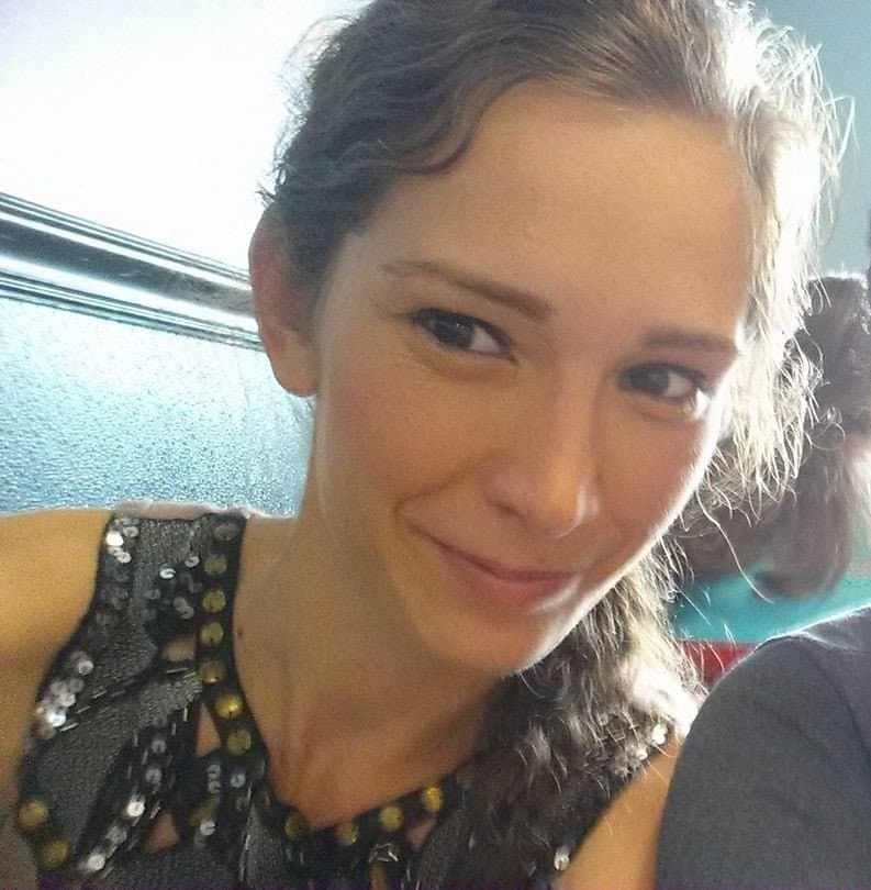 Click to view full size No wasted time in this video. G G W went straight to these two ladies having lesbian sex on the bus