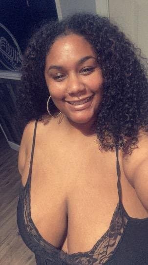 SSBBW NERDY? BUSTY? EBONY?.