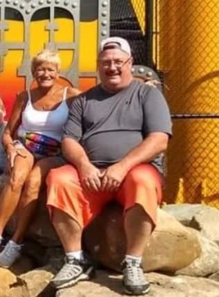 Snapchat granny craves young cock while being ignored by husband Absolutely slams pussy with machine