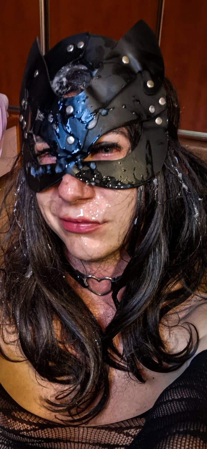 sissy self facial and experimenting with own frozen cum (DIIIANA)