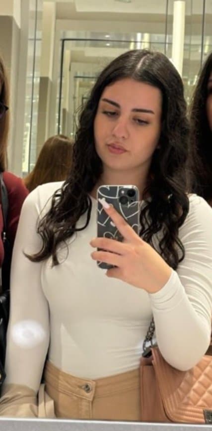 Young college slut need big dick. Very young hot whore.