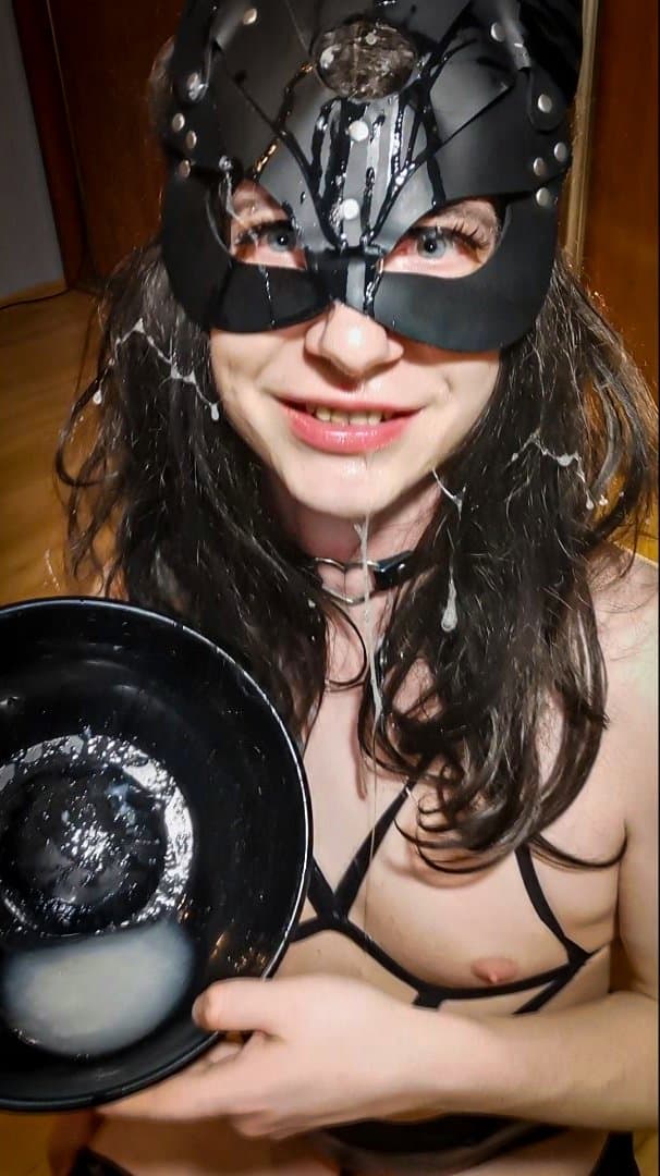 sissy doing gokkun with own collected frozen cum (DIIIANA)