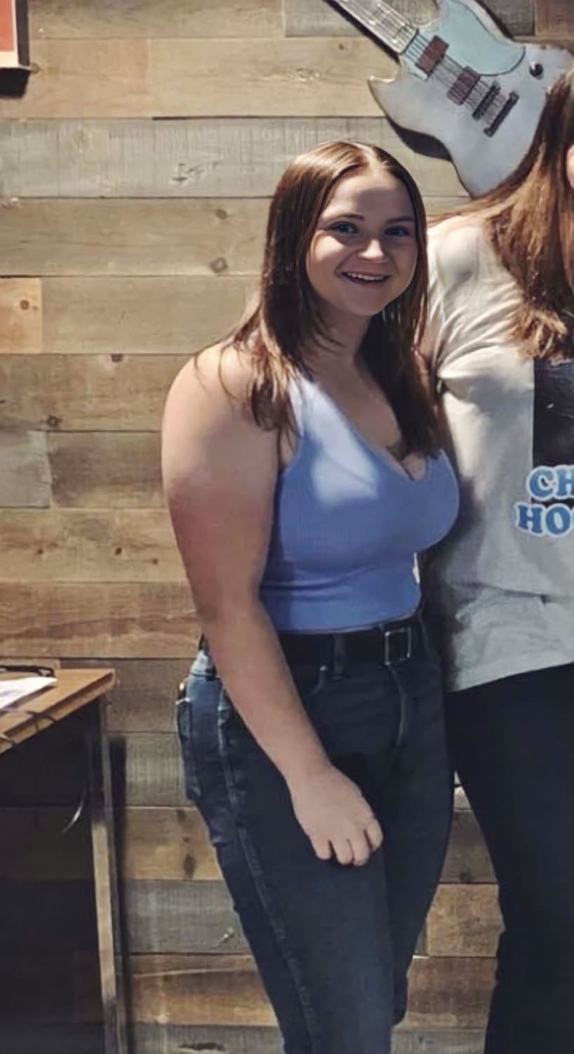 Canada - Rianne, thick ‘n busty country girl