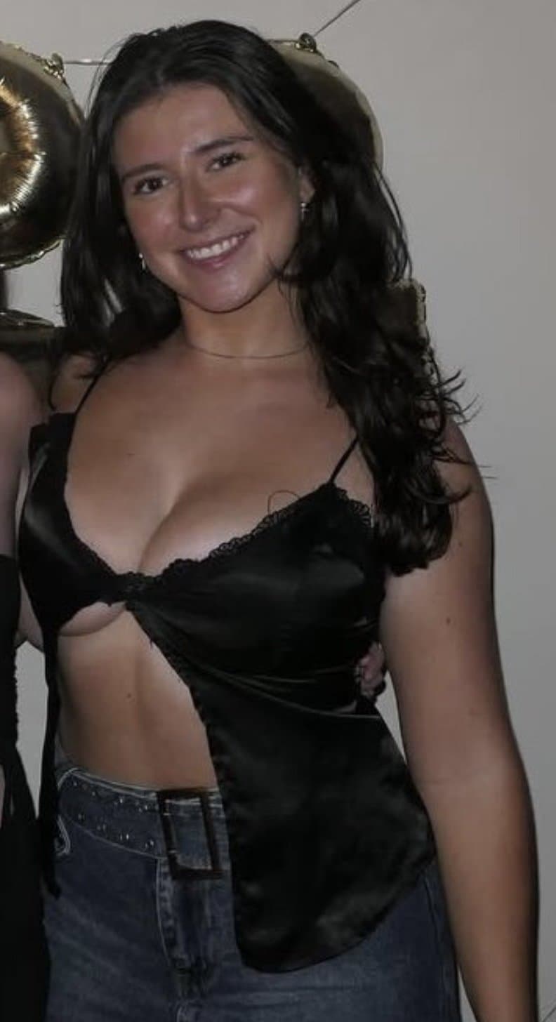 This busty recent grad has me soo gooned. Who else has someone they want me to goon to?