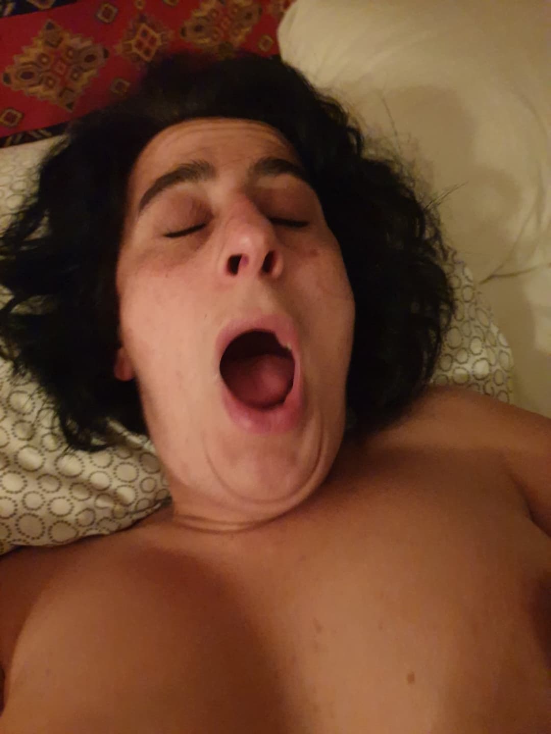 Click to view full size Arab Tona 46 From Iraq. New Amateur Porn Whore. Live in Tromsø Norway. Journalist from Malmö Sweden.