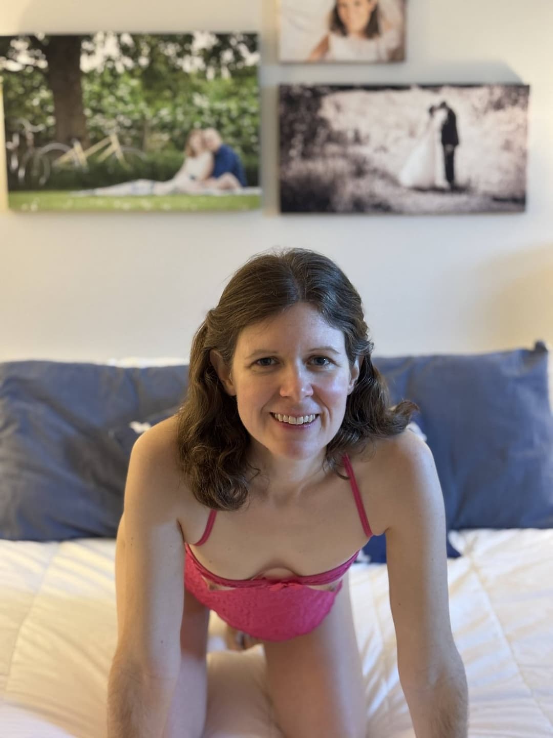 Sarah married to small dick Jeff in Indiana