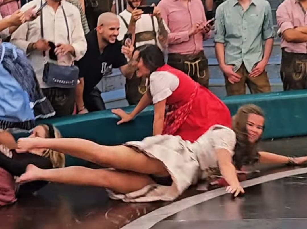 Click to view full size Devils Wheel Upskirts Pt. 2