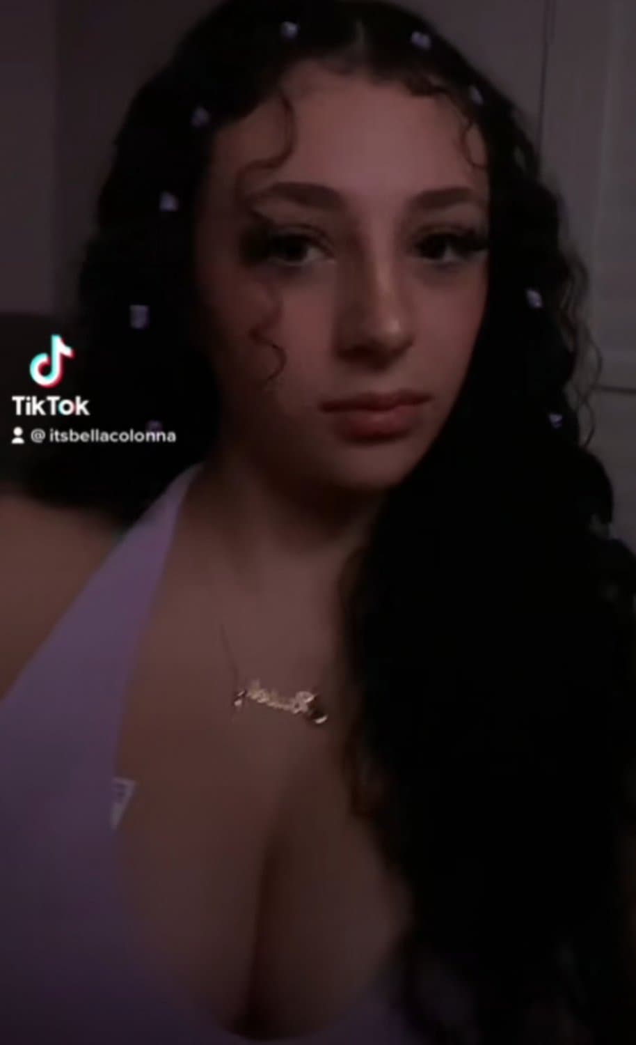 Tik Tok Bella