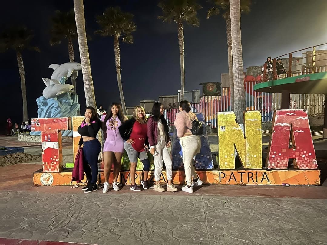 Farris Samara Trans   #transgender #trans #sexyshemales