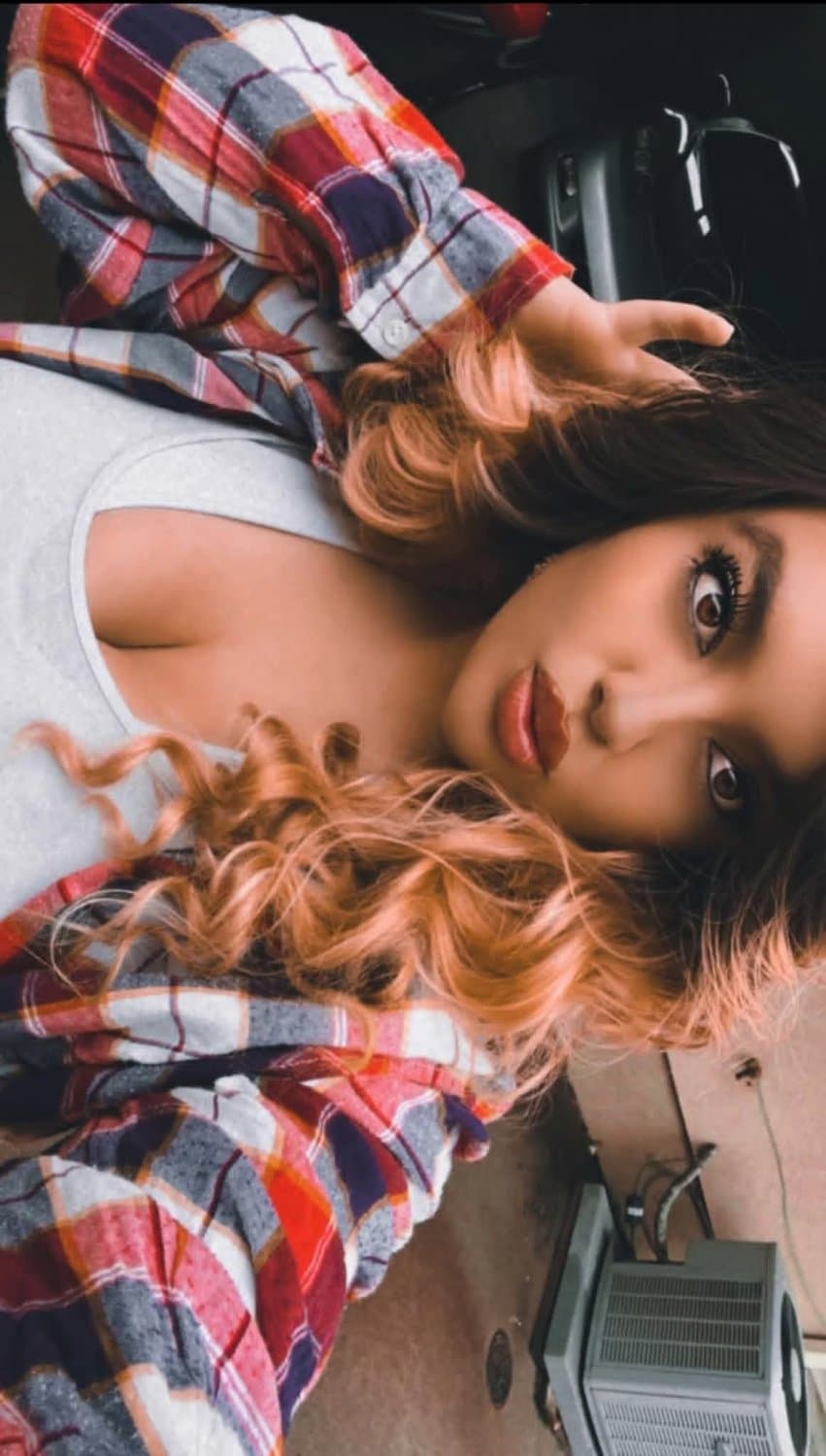 Alyssa Romero big titties and thick ass ! I cum to her everyday