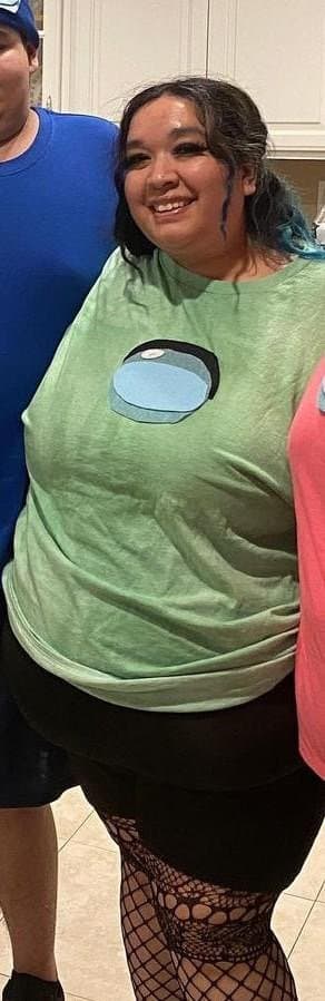 She wanted to show me her Barney suite and how she spreads her ass ??