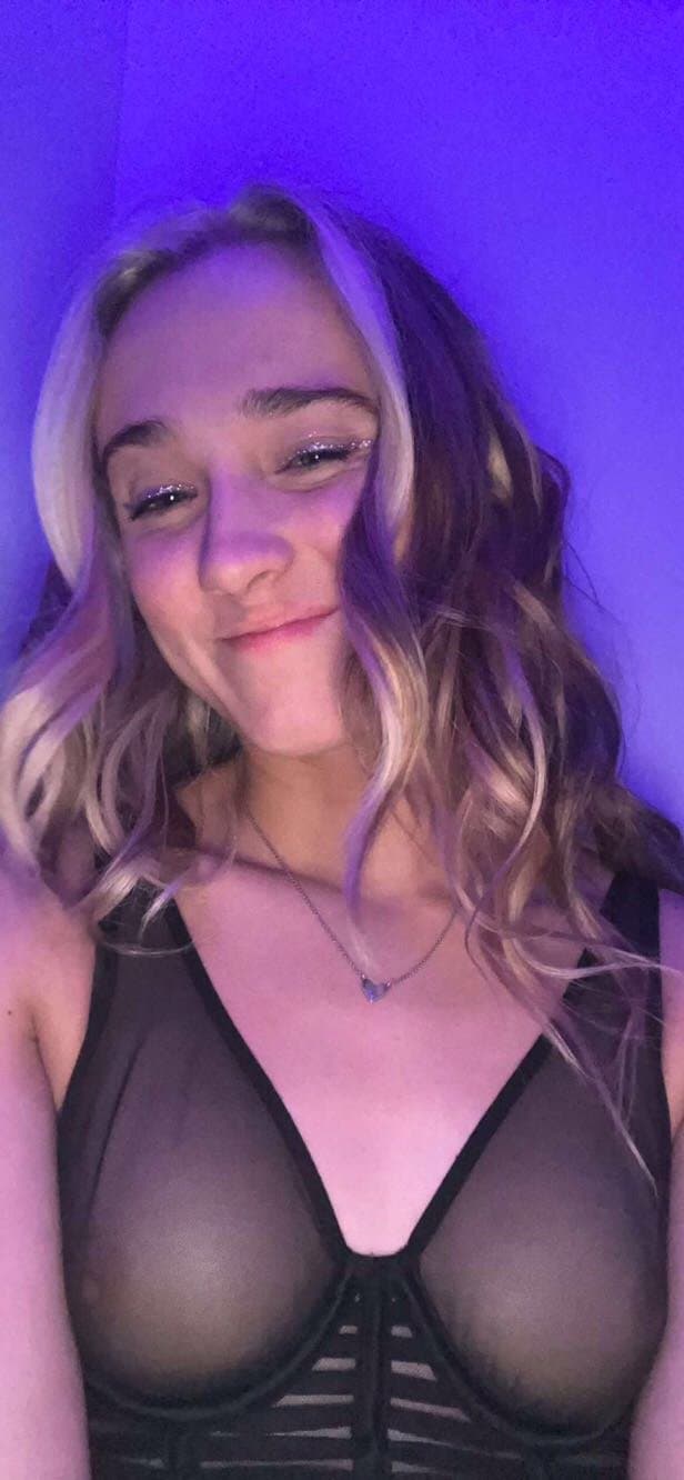 Young Texas A&M slut Sarah O.