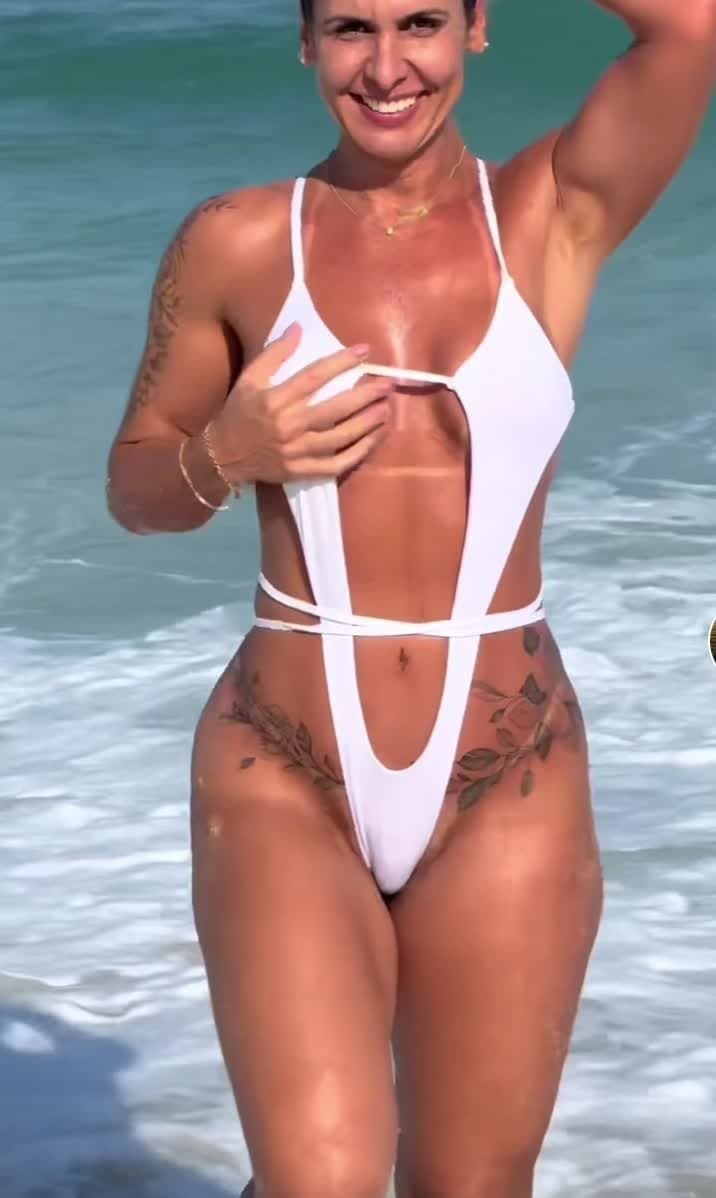 Ebony amateur   milf huge bbc blowjob cum and facials