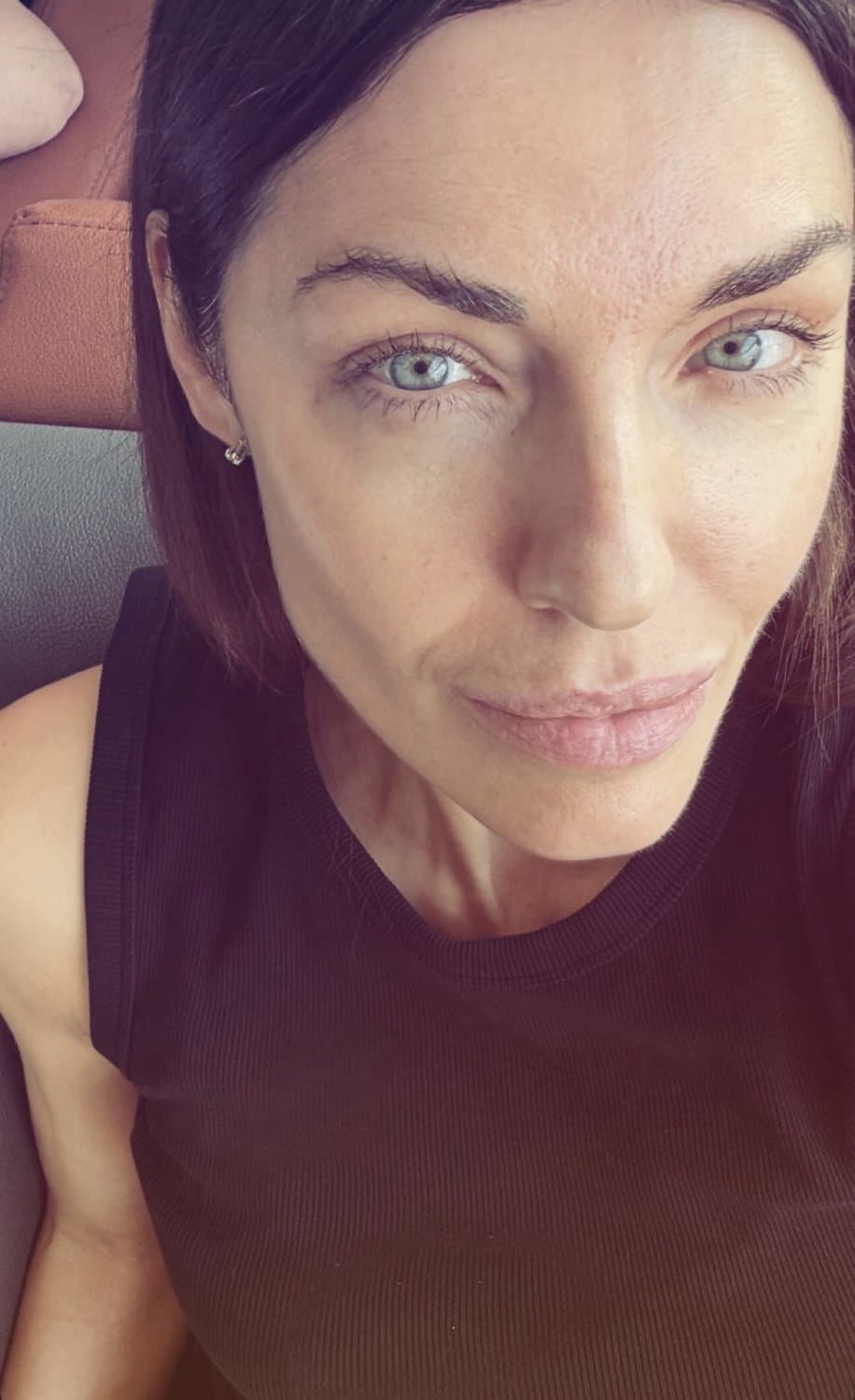 Ukrainian classy MILF Kik cutieposts to see some more photos of her