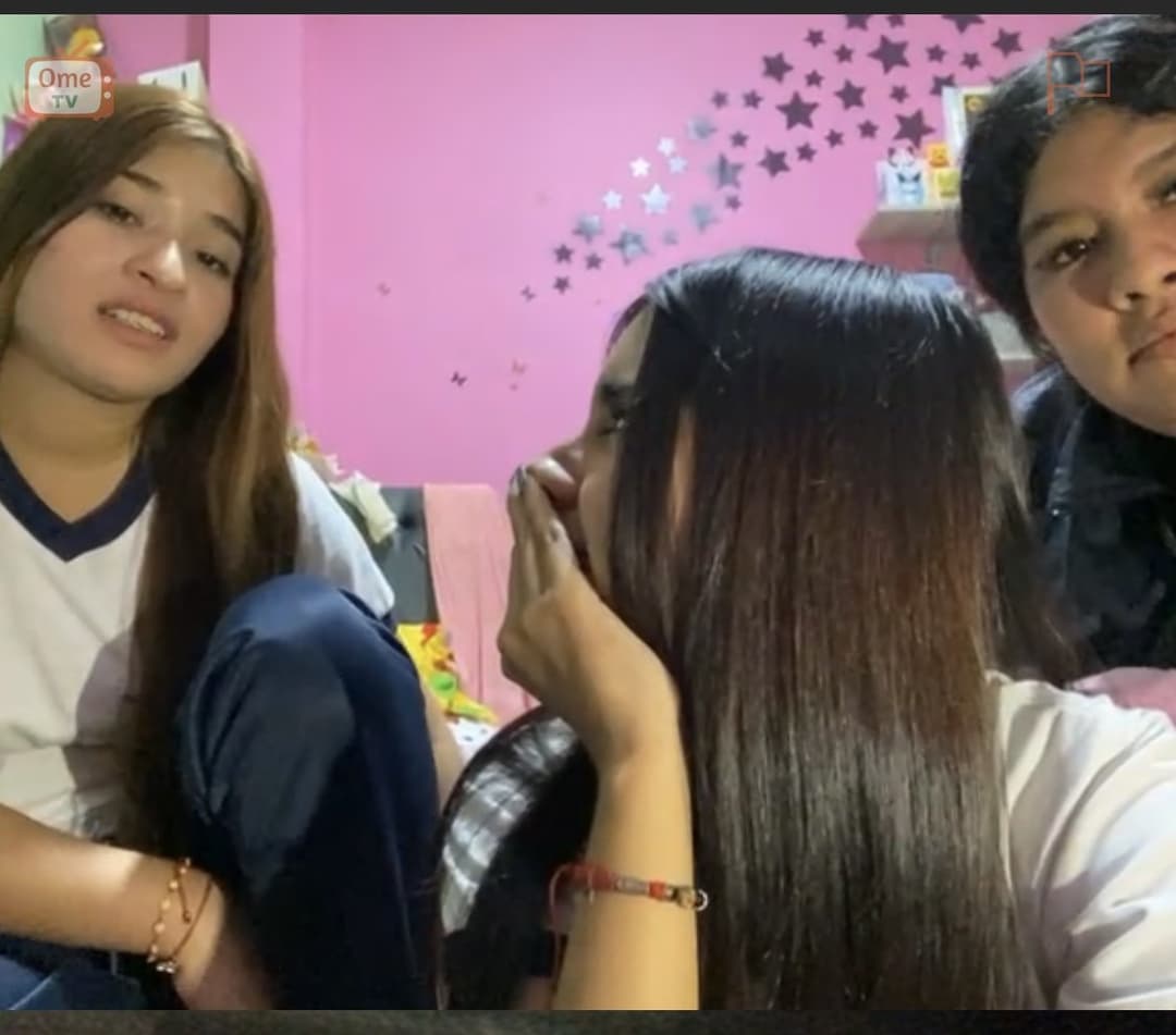 Trio de colegialas de Ecuador (Se vende de contenido) ometv (1.6)