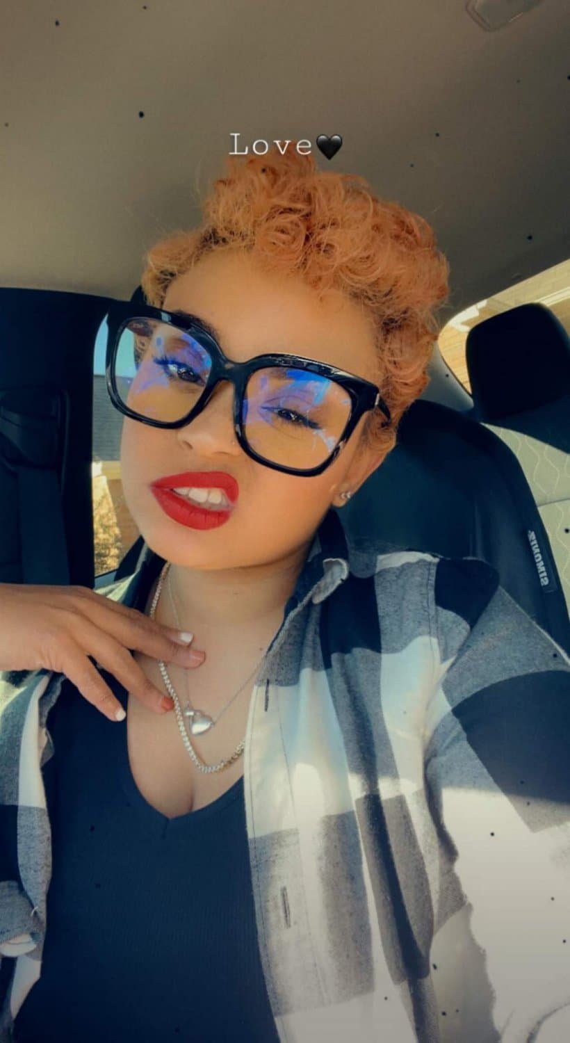 Click to view full size Big Tit Freckled Mixed Thot