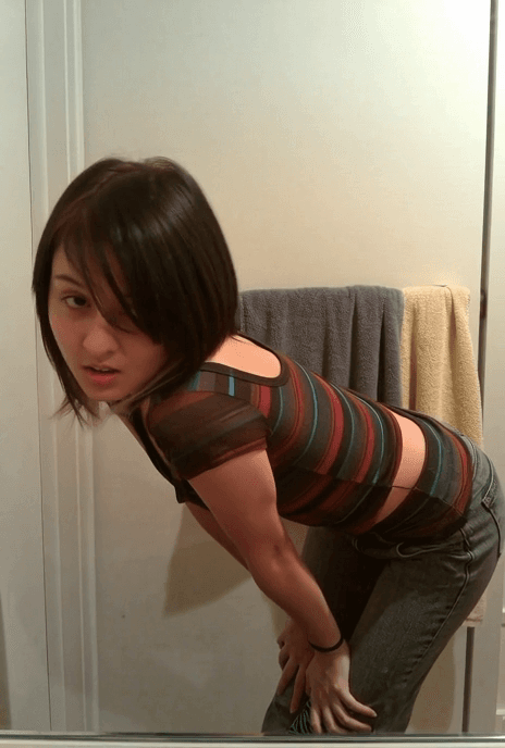 miki showing her panties