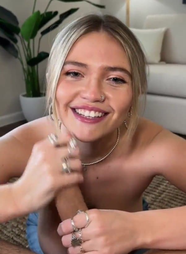 Huge tits blowjob, tit fuck and Handjob Pov