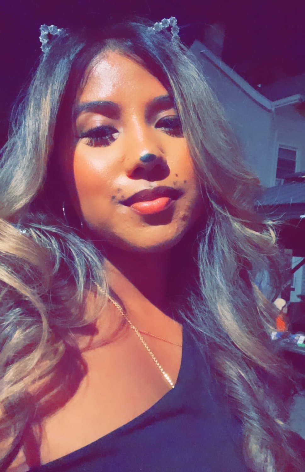 Indian slut Christie wants your cum