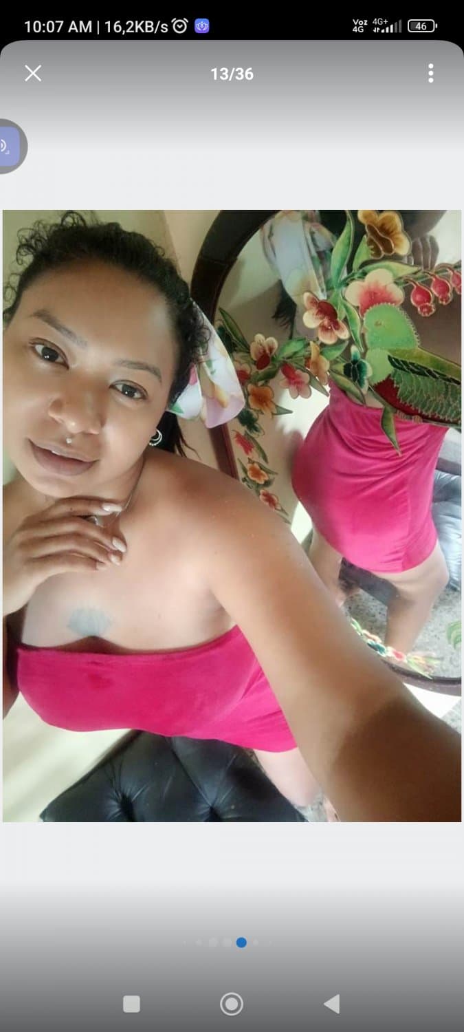 Adri.lachama Morena Nalgota de la App Nozy.video.livestream