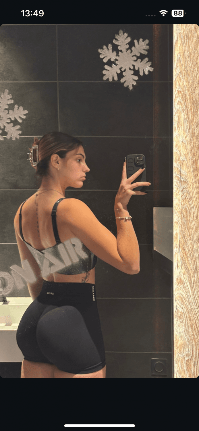 French model big ass fitgirl