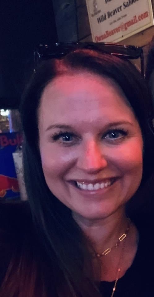 Cute wife drunkenly changes out of her pink tank top so her big tits can be seen on camera forever