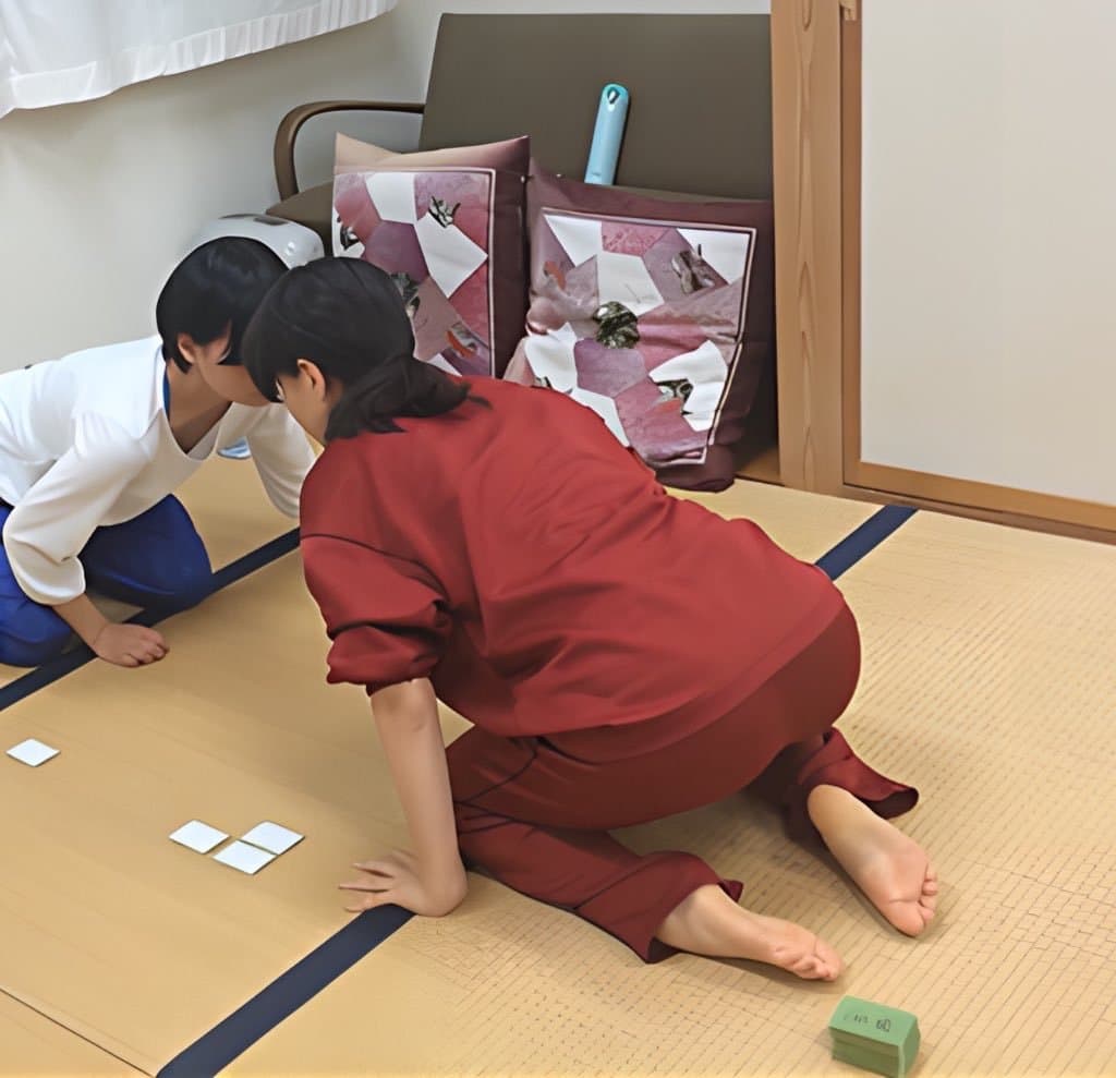Japanese sexy karuta