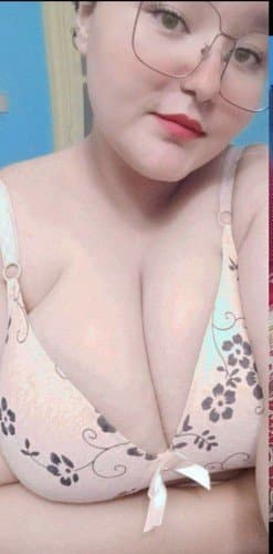 Arabian milf hijab ? ??