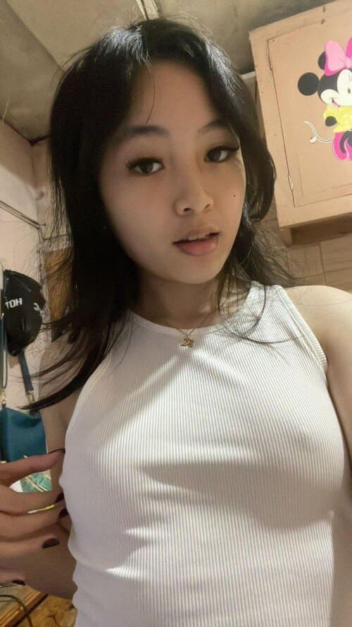 Very Tiny Asian Teen Abg slut gets her nudes leaked. Small tits are so cute! Ahegao Face