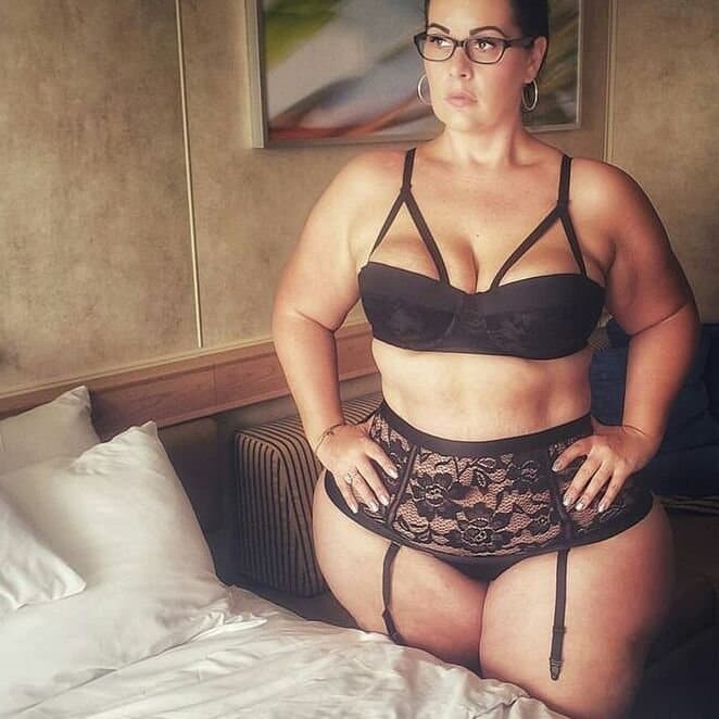 GORDAS ENCAMABLES MMDCXXII