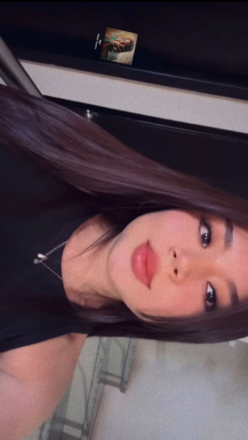 Click to view full size Putita Mishel Morbo Por Dm