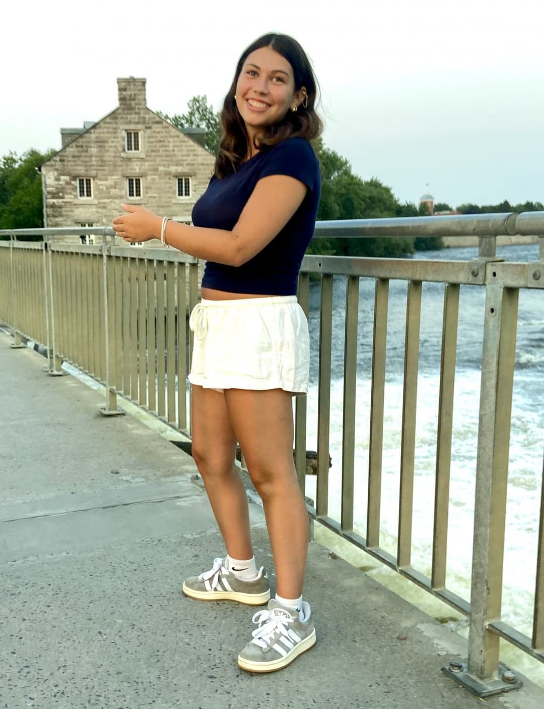 Wife to share…comment !