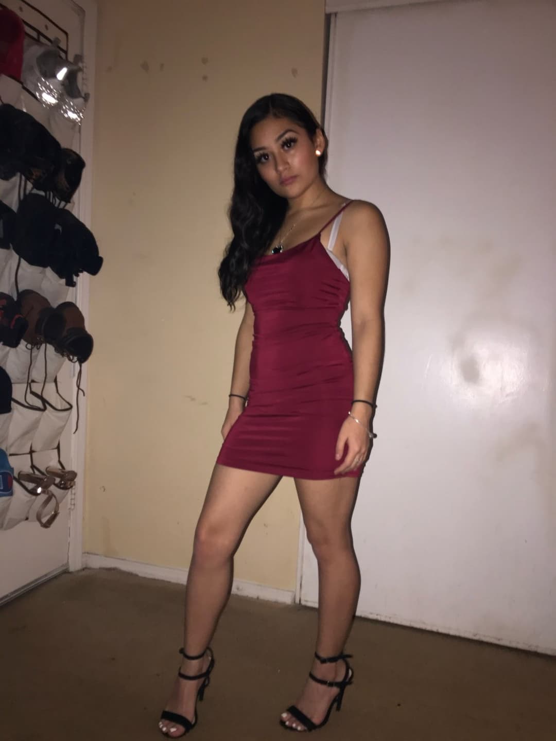 Sofia Flores petite teen perfect toes and pussy